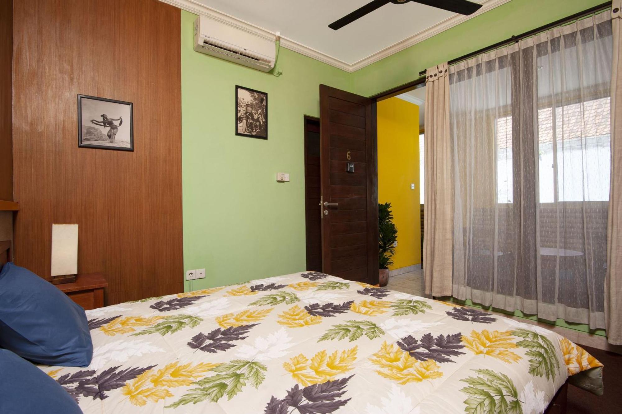 Guest house Urban Haven 3*